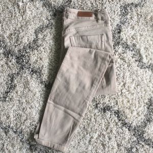 Khakis / Jeans